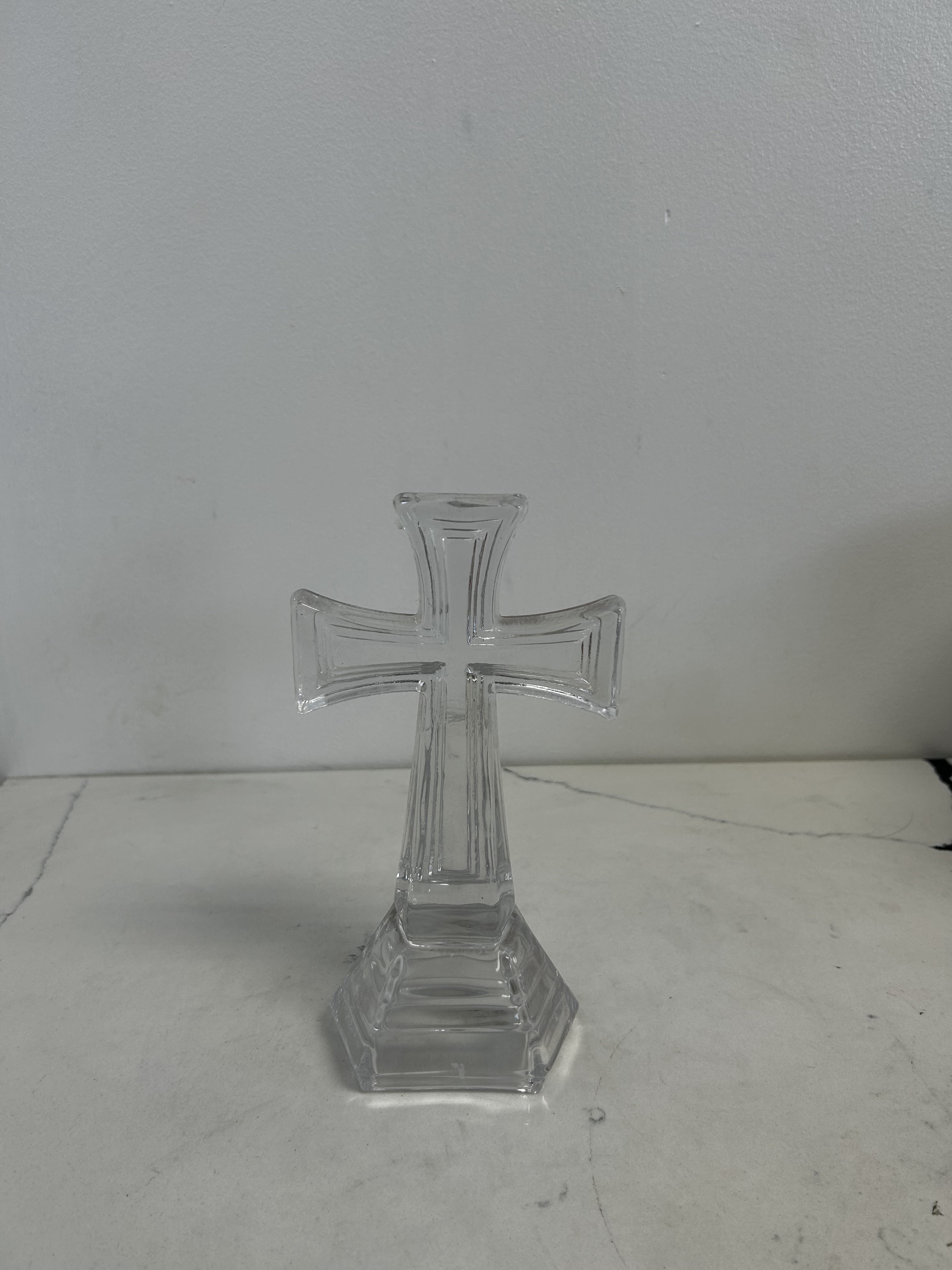 clear crystal cross glass