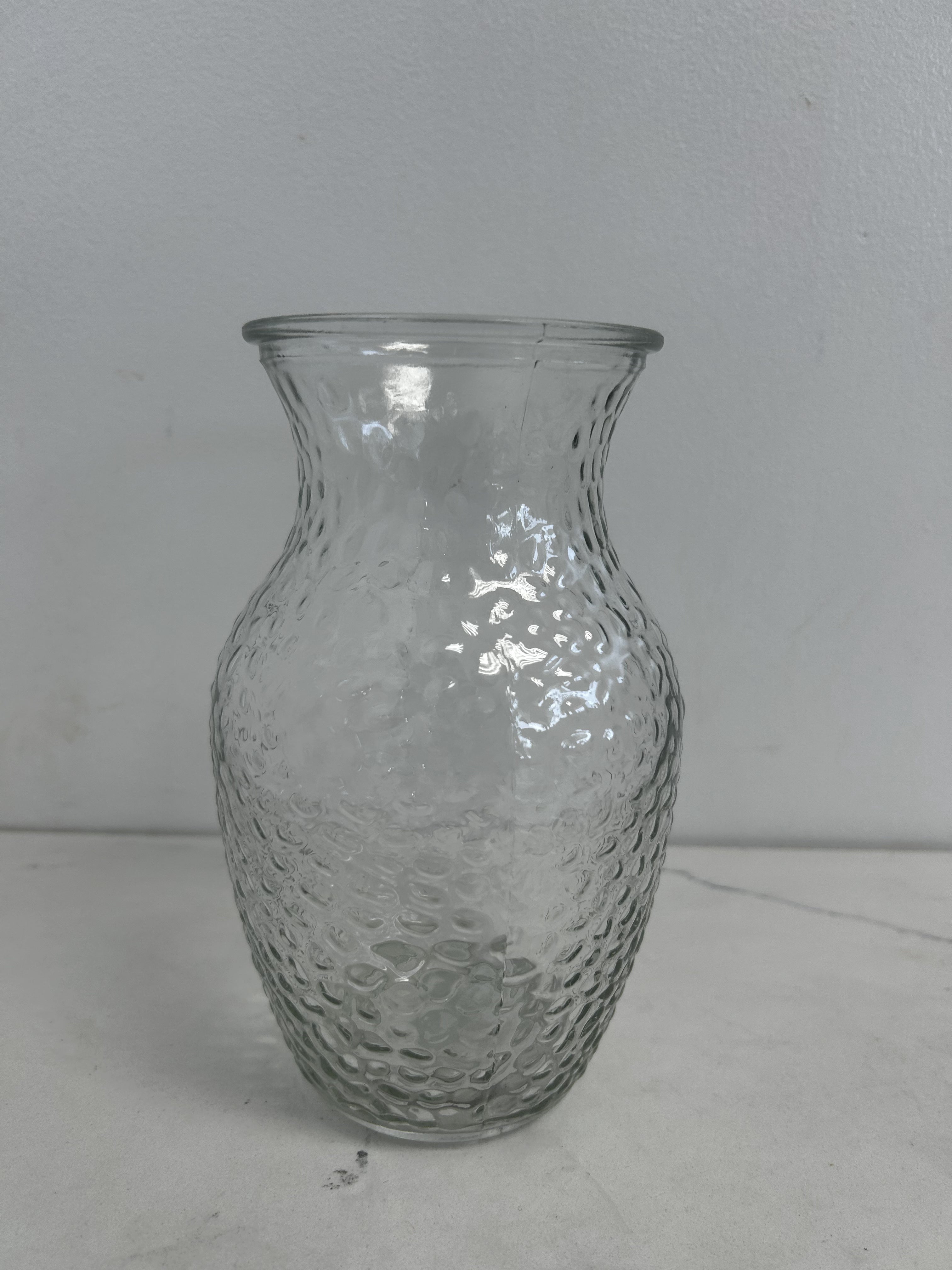 Hammer clear glass vasr