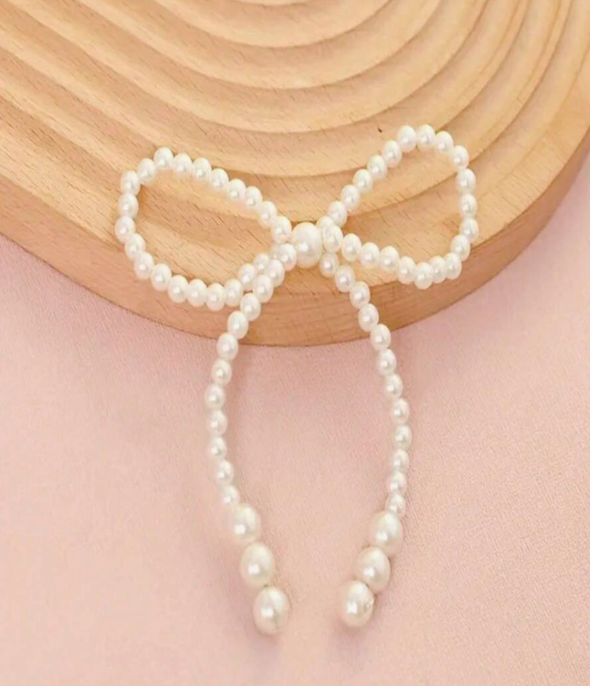 pearl bow